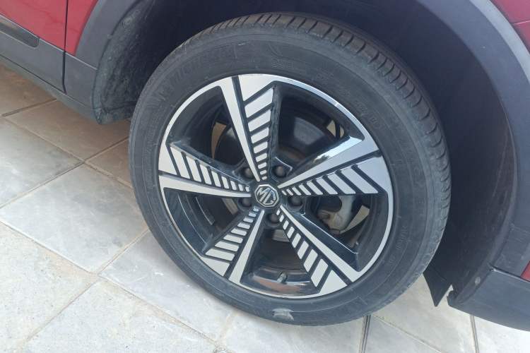 Used MG EZS Electric 2019 E-Pro Edition Right Front Wheel Hub