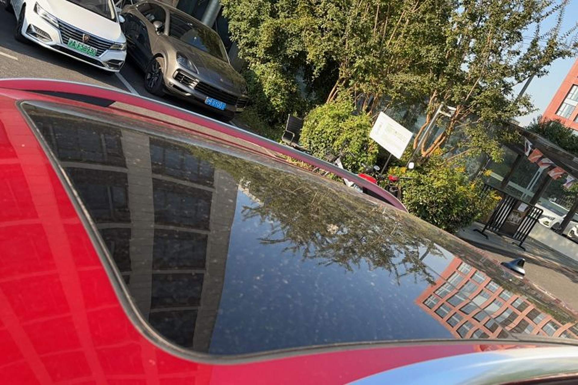 Used MG EZS Electric 2019 E-Plus Edition Roof