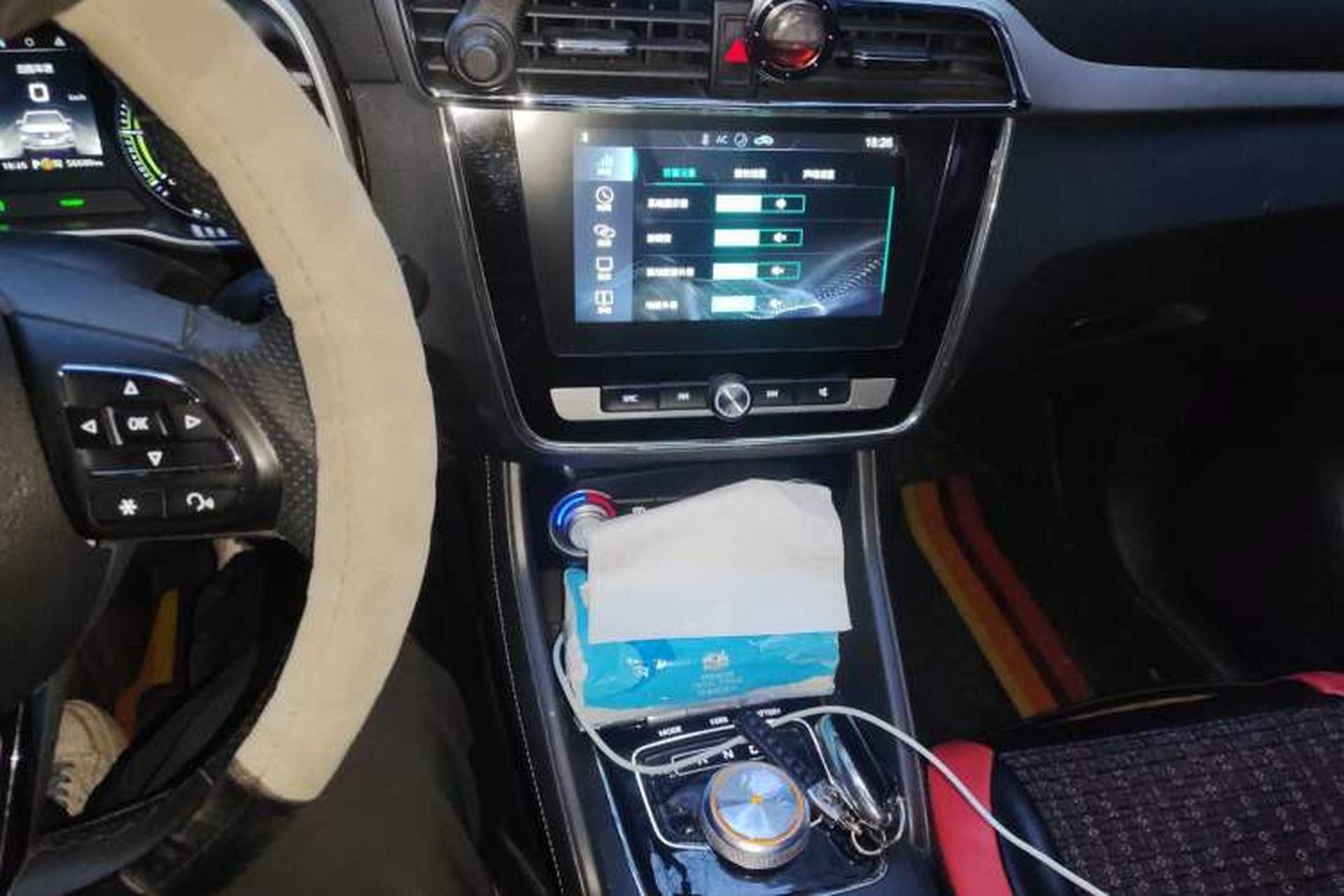 Used MG EZS Electric 2019 E-Plus Edition Audio And AC Panel