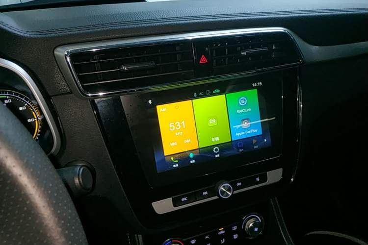Used MG EZS Electric 2019 E-Plus Edition Audio And AC Panel