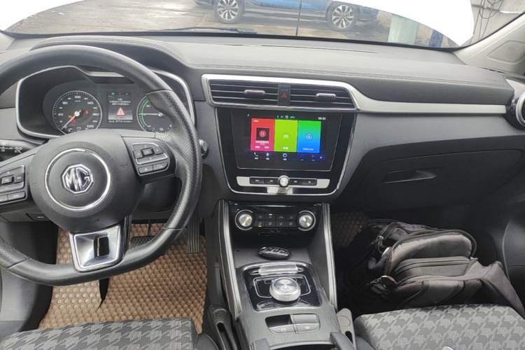 Used MG EZS Electric 2019 E-Lite Edition Audio And AC Panel