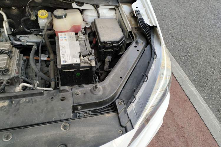 Used MG EZS Electric 2019 E-Pro Edition Engine Bay Left