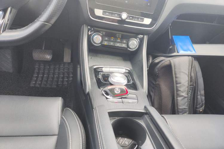 Used MG EZS Electric 2019 E-Plus Edition Gear Lever