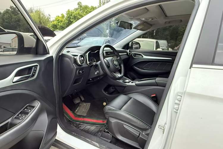 Used MG EZS Electric 2019 E-Plus Edition Interior 2
