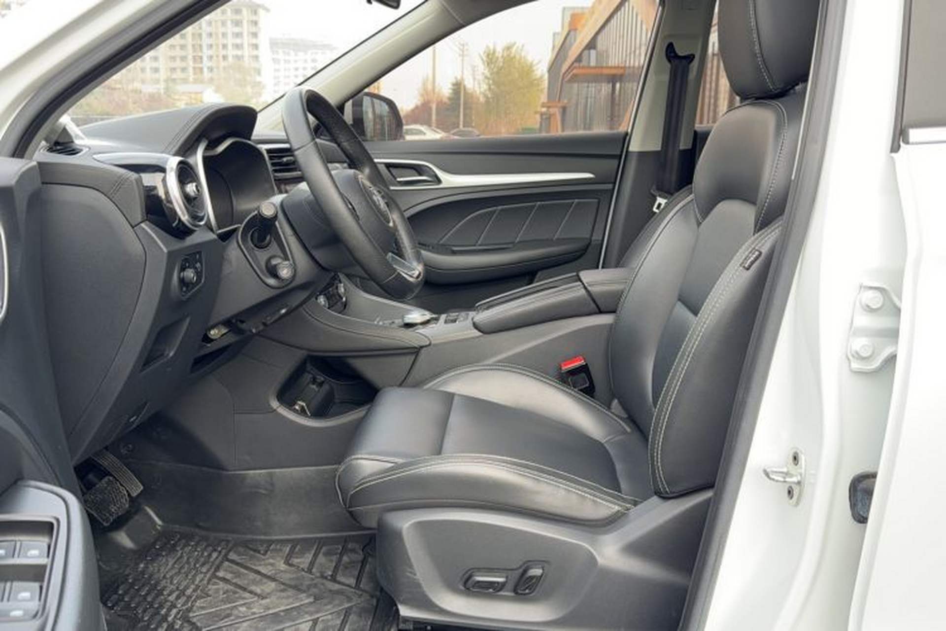 Used MG EZS Electric 2019 E-Pro Edition Left Front Seat
