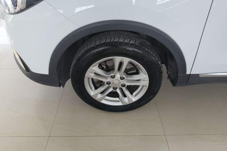 Used MG EZS Electric 2019 E-Lite Edition Left Front Wheel Hub