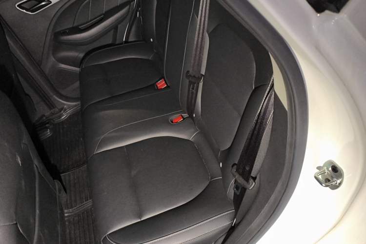 Used MG EZS Electric 2019 E-Plus Edition Left Rear Seat