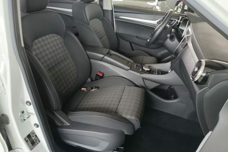 Used MG EZS Electric 2019 E-Lite Edition Right Front Seat