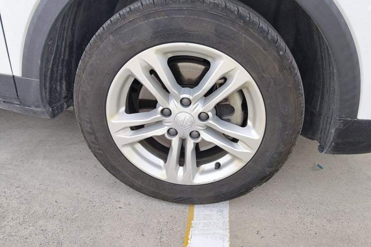 Used MG EZS Electric 2019 E-Lite Edition Right Front Wheel Hub