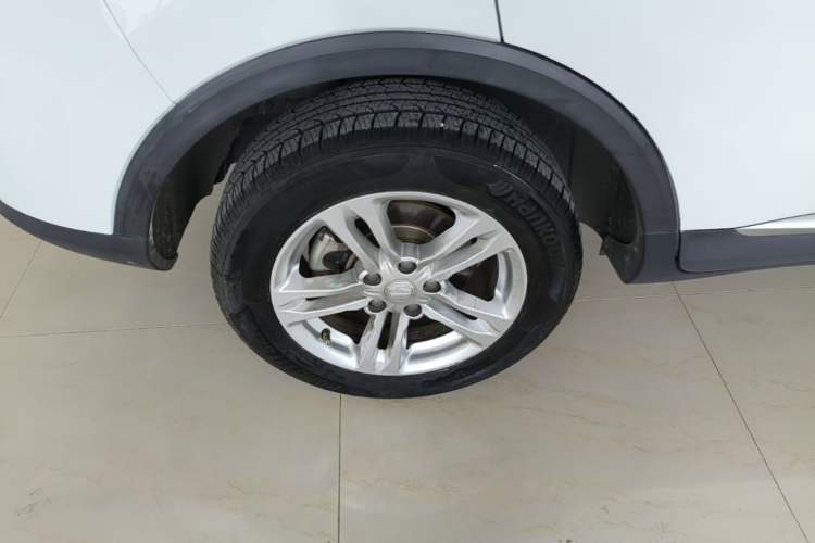 Used MG EZS Electric 2019 E-Lite Edition Right Rear Wheel Hub