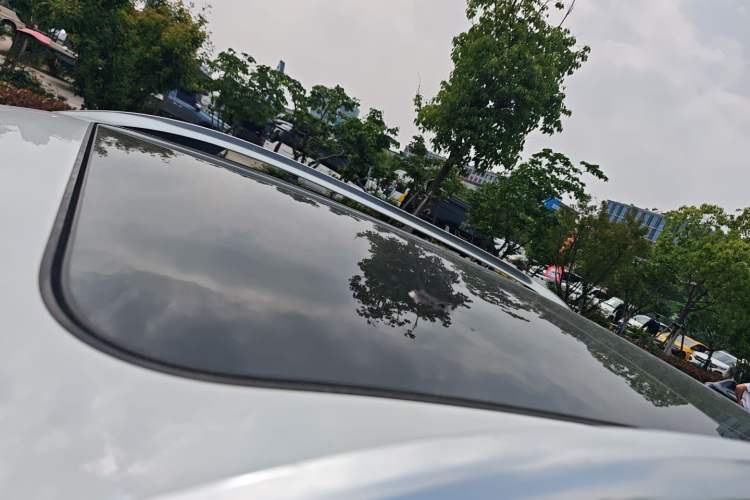 Used MG EZS Electric 2019 E-Plus Edition Roof