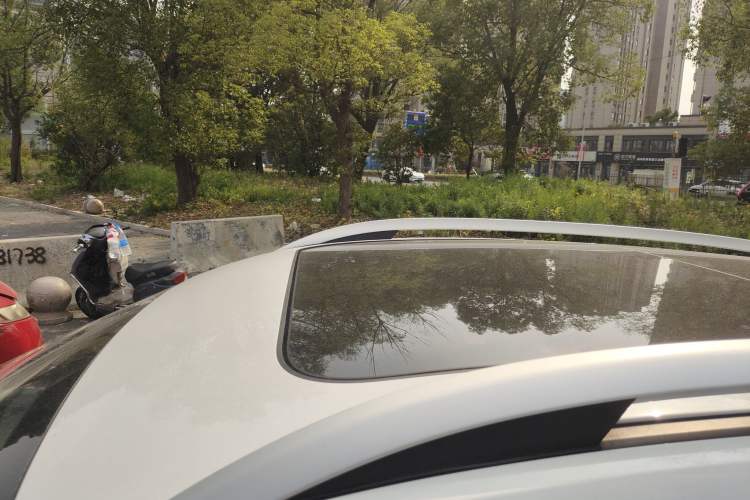 Used MG EZS Electric 2019 E-Plus Edition Roof