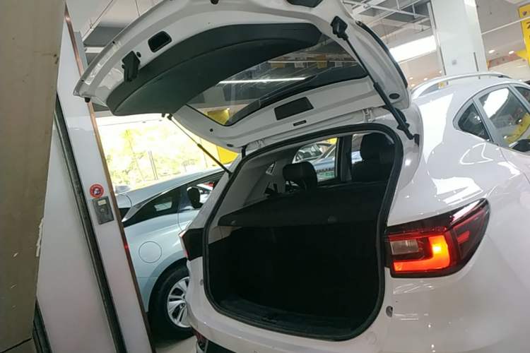 Used MG EZS Electric 2019 E-Plus Edition Trunk