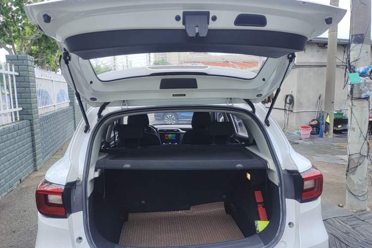 Used MG EZS Electric 2019 E-Lite Edition Trunk
