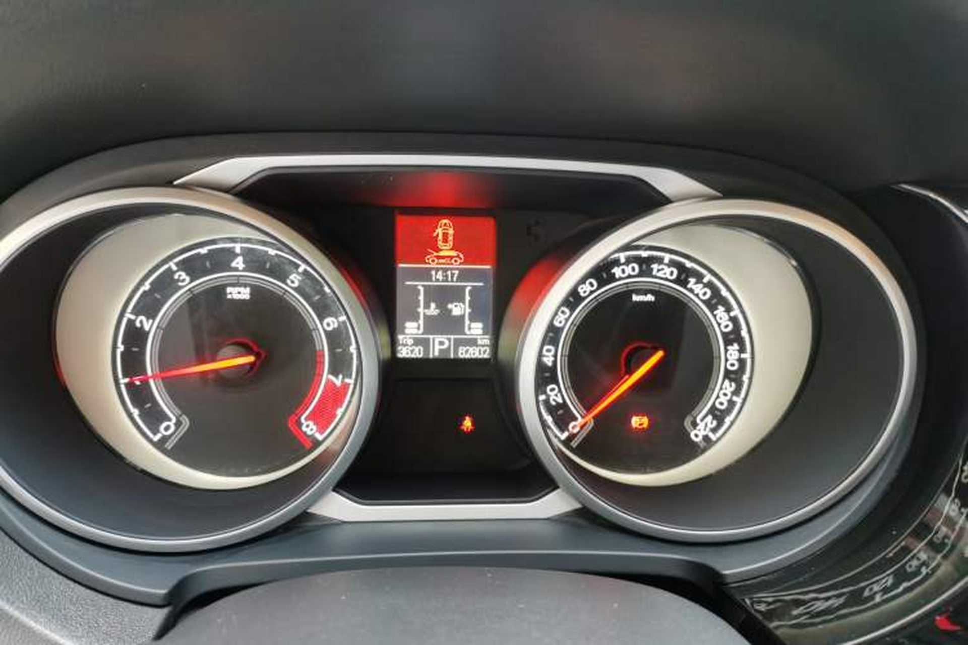 Used MG GS 2015 1.5TGI TST Elite Edition Instrument Cluster