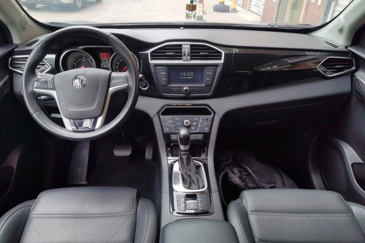 Used MG GS 2015 1.5TGI TST Elite Edition Interior 2