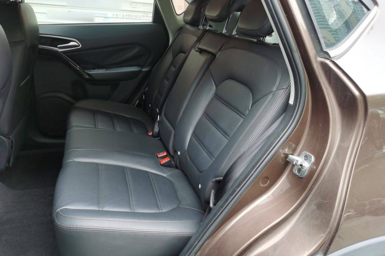 Used MG GS 2015 1.5TGI TST Elite Edition Interior 4