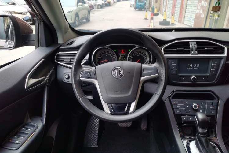 Used MG GS 2015 1.5TGI TST Elite Edition Steering Wheel