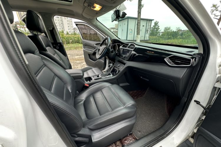 Used MG GS 2016 1.5TGI TST Luxury Edition Interior 3