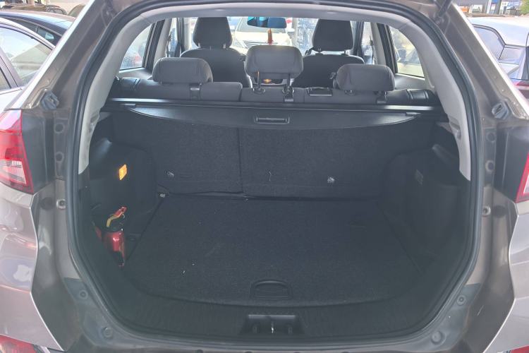 Used MG GS 2015 1.5TGI TST Elite Edition Exterior 5