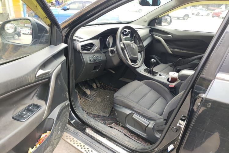 Used MG GS 2015 1.5TGI Manual Elite Edition Driver Seat