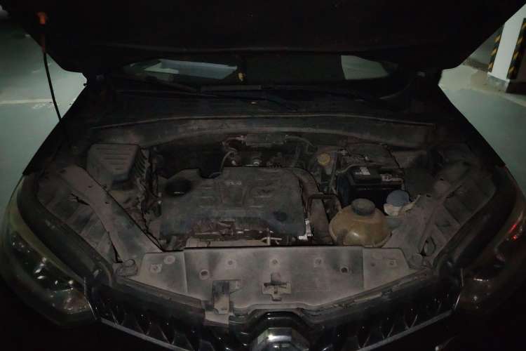 Used MG GS 2015 1.5TGI Manual Elite Edition Engine Bay