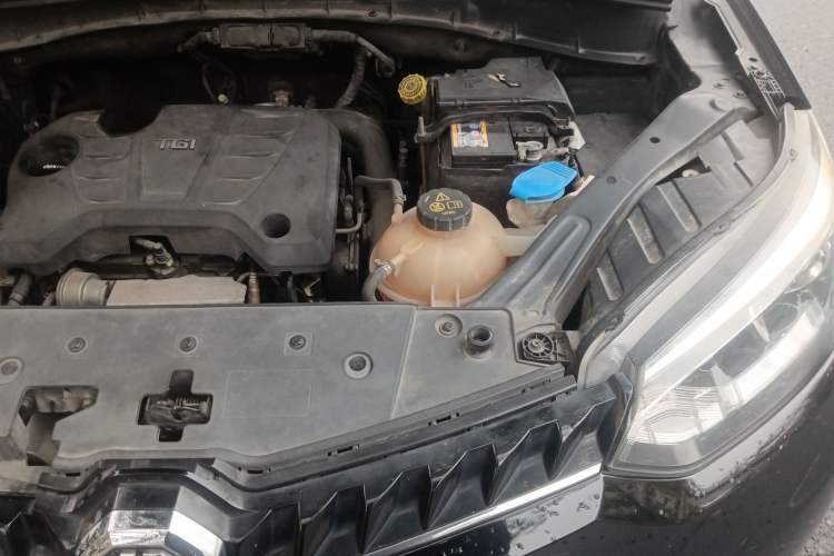 Used MG GS 2015 1.5TGI TST Luxury Edition Engine Bay Left