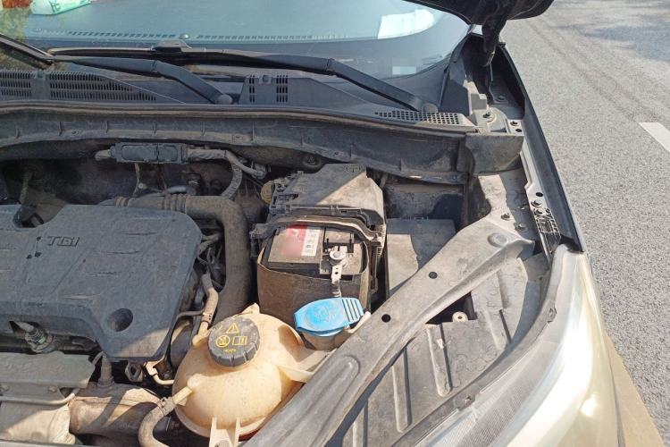 Used MG GS 2015 1.5TGI TST Elite Edition Engine Bay Left