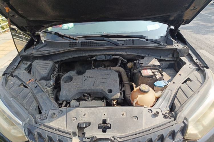 Used MG GS 2015 1.5TGI TST Elite Edition Engine Bay