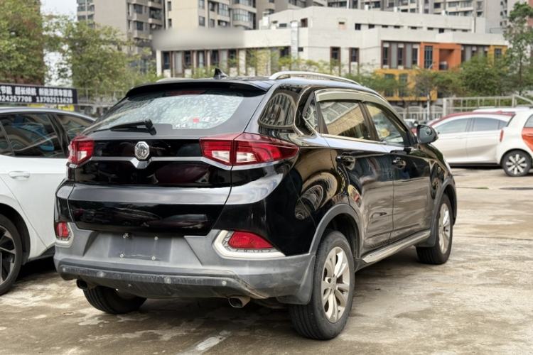 Used MG GS 2015 1.5TGI Manual Elite Edition Exterior 4