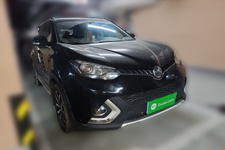Used MG GS 2015 2.0TGI TST Luxury Edition Front Right 45 Deg