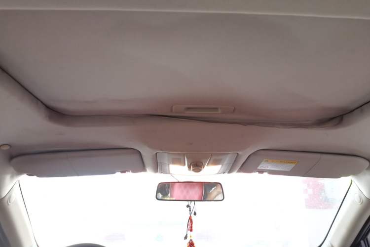 Used MG GS 2015 1.5TGI TST Luxury Edition Headliner