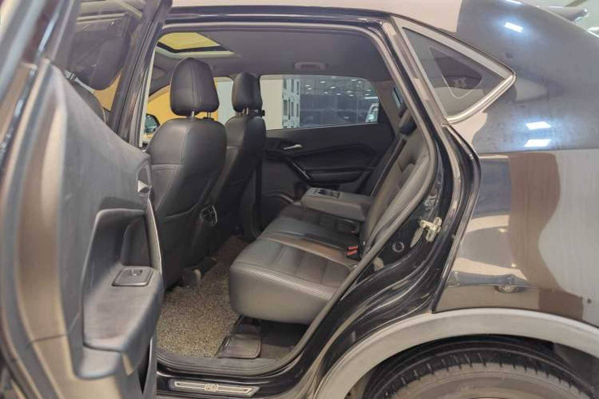 Used MG GS 2015 2.0TGI TST Luxury Edition Interior 7