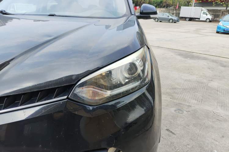 Used MG GS 2015 1.5TGI Manual Elite Edition Left Front Headlight