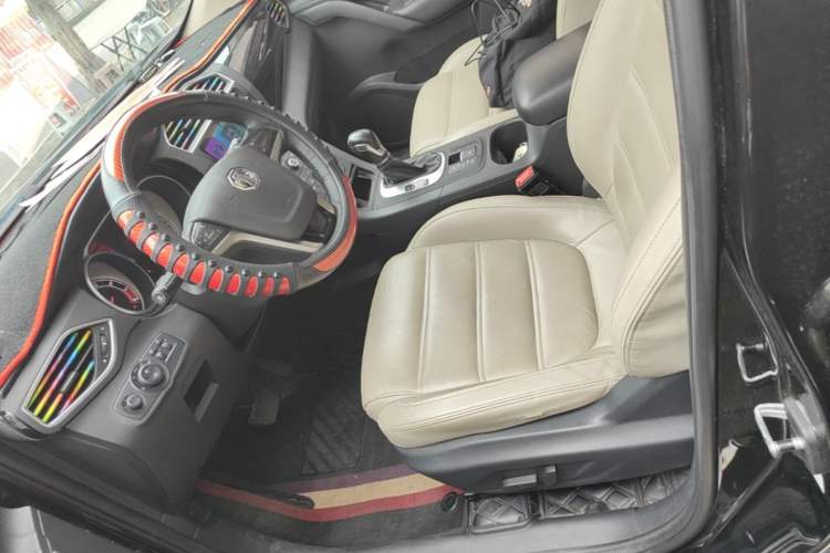 Used MG GS 2015 2.0TGI TST Luxury Edition Left Front Seat