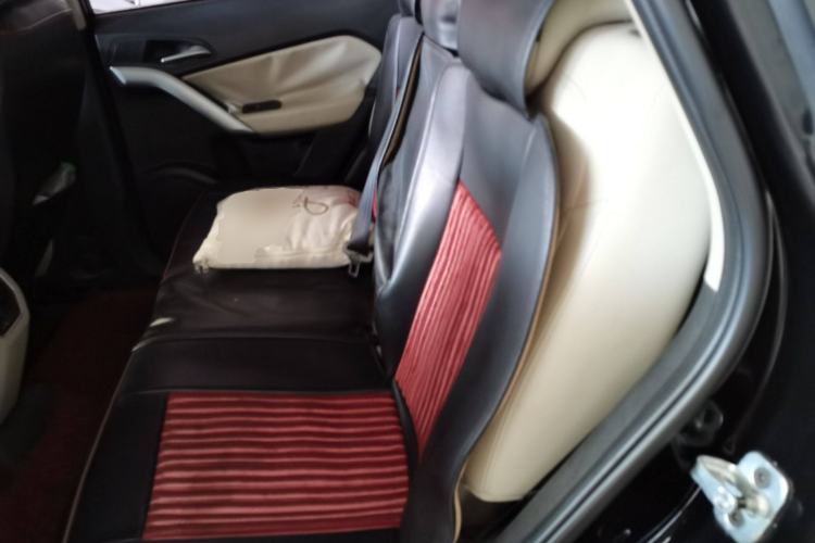 Used MG GS 2015 1.5TGI TST Luxury Edition Left Rear Seat