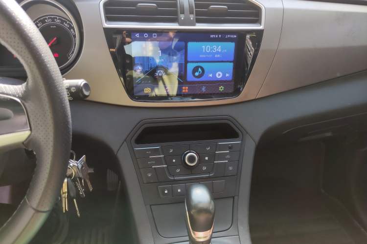 Used MG GS 2015 1.5TGI TST Elite Edition Audio And AC Panel