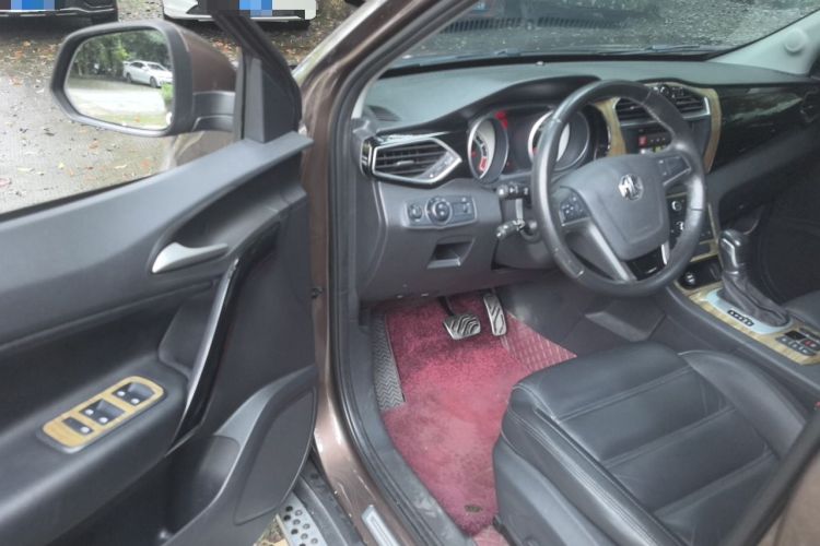 Used MG GS 2015 2.0TGI TST Four-Wheel Drive Flagship Edition Driver Seat