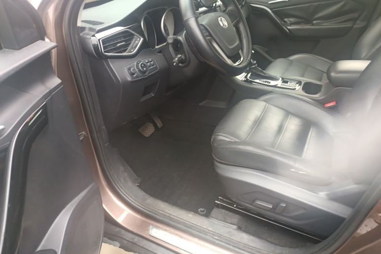 Used MG GS 2015 1.5TGI TST Luxury Edition Driver Seat