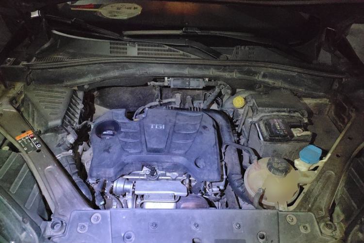 Used MG GS 2015 1.5TGI TST Luxury Edition Engine Bay