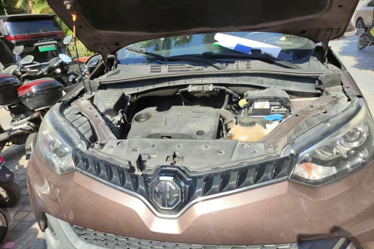 Used MG GS 2015 1.5TGI TST Elite Edition Engine Bay