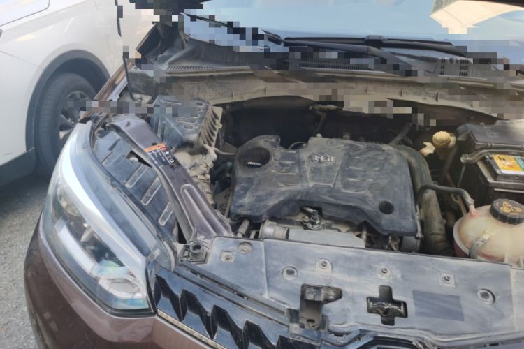 Used MG GS 2015 1.5TGI Manual Elite Edition Engine Bay Right
