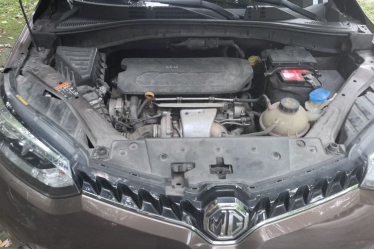 Used MG GS 2015 2.0TGI TST Four-Wheel Drive Flagship Edition Engine Bay