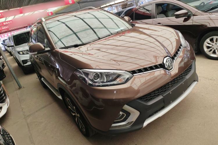 Used MG GS 2015 1.5TGI TST Luxury Edition Front Right 45 Deg