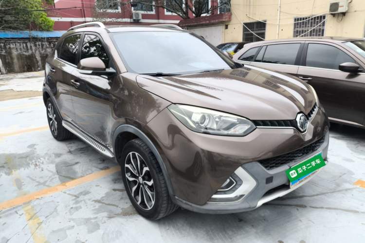 Used MG GS 2015 1.5TGI TST Luxury Edition Front Right 45 Deg