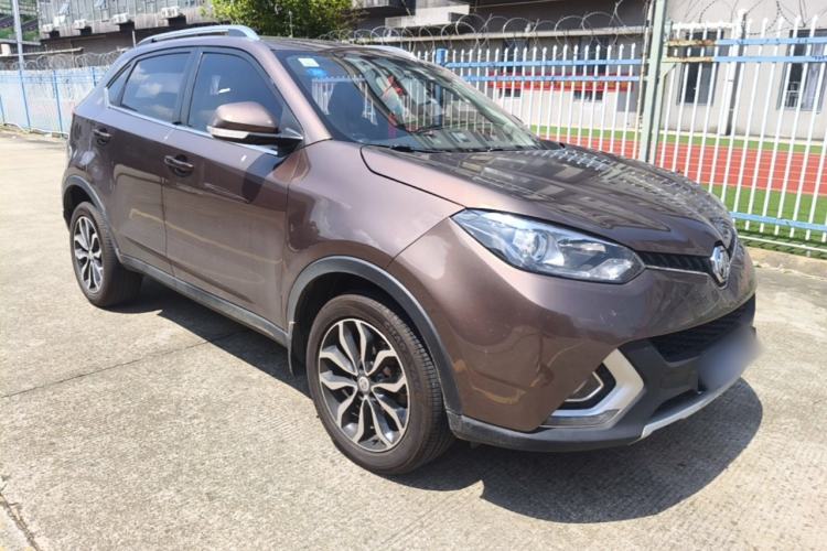 Used MG GS 2015 2.0TGI TST Luxury Edition Front Right 45 Deg