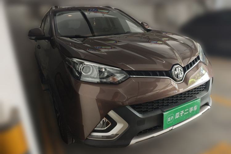 Used MG GS 2015 1.5TGI TST Luxury Edition Front Right 45 Deg