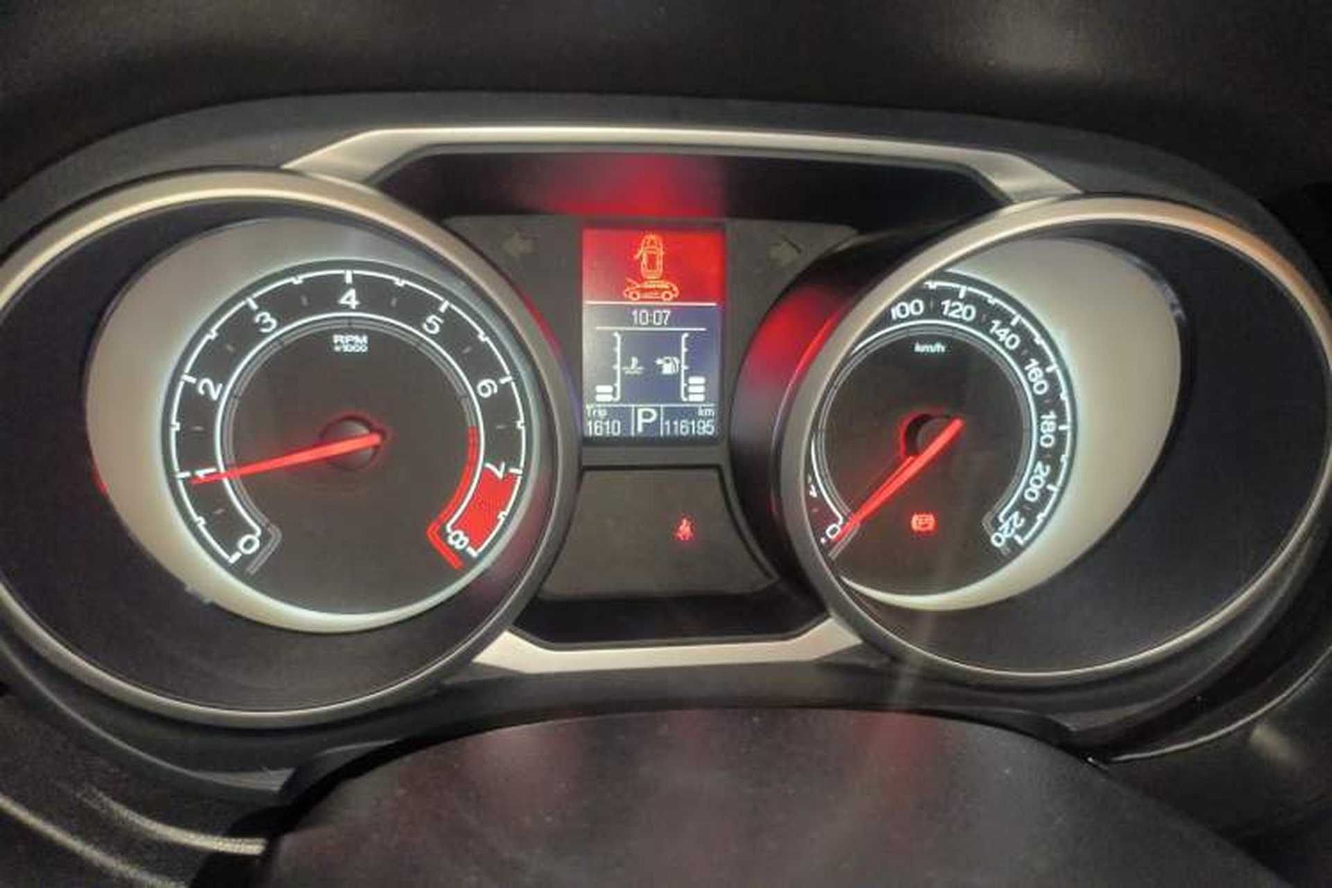 Used MG GS 2015 1.5TGI TST Luxury Edition Instrument Cluster