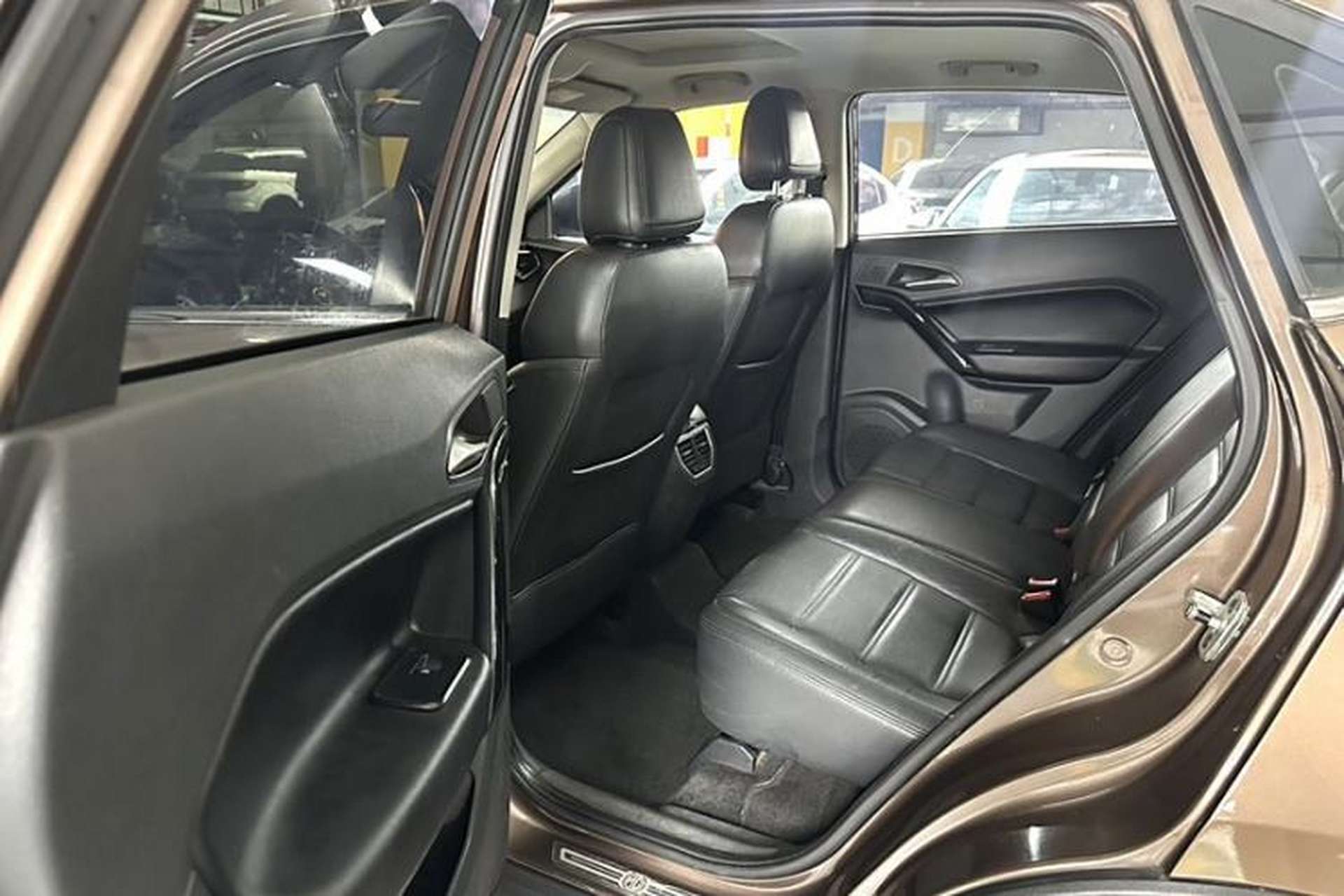 Used MG GS 2015 1.5TGI TST Four-Wheel Drive Luxury Edition Interior 3