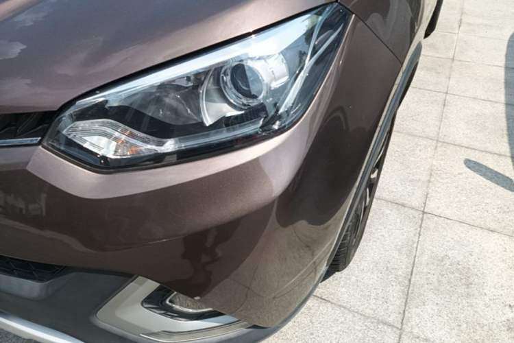 Used MG GS 2015 1.5TGI TST Luxury Edition Left Front Headlight
